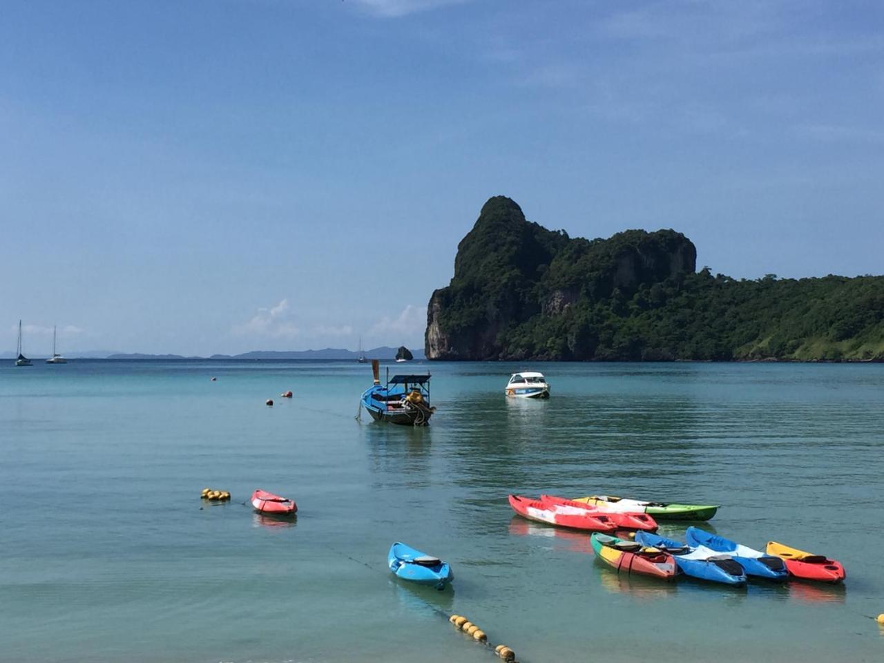 Phi Phi Sea And Hill Resort Bagian luar foto